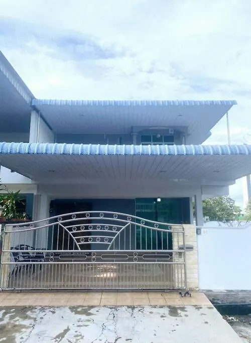 Modern Stylish 2 Storey Corner House @Alma Bm ブキッ・ムルタジャム